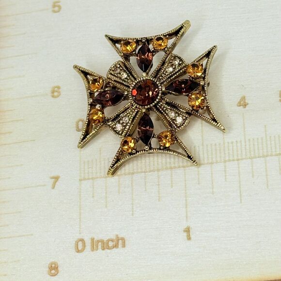 VTG Austrian Crystal Maltese Cross Brooch 1.5" Pin Gold Tone Cottagecore - Picture 11 of 11